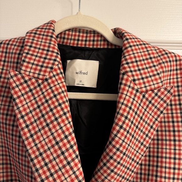 Aritzia Wilfred Margaux Plaid Double Breasted blazer - Picture 3 of 13